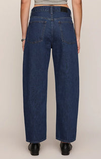 Z Supply - The Off Duty Bowed Ankle Jeans - Horizon